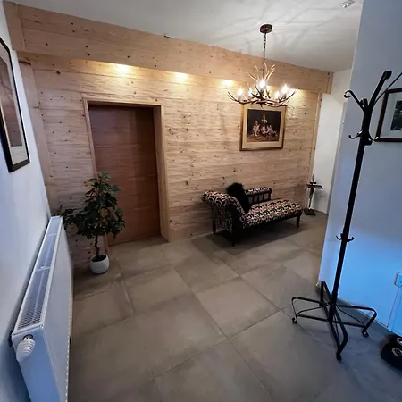 Luxury Double Room, Kitchenette, Games Room And Bar ホームステイ