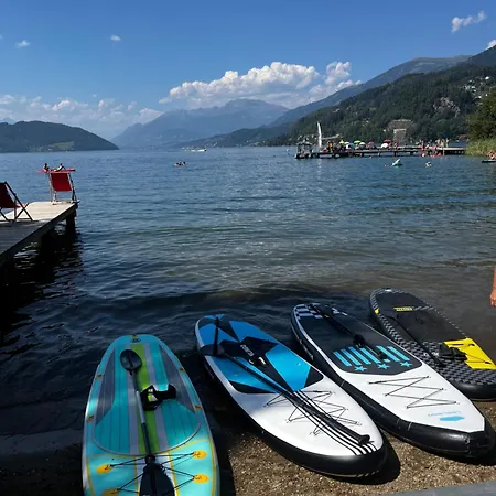 Δωμάτια σε οικογενειακή κατοικία Luxury Double Room, Guest Kitchen, Games And Bar *