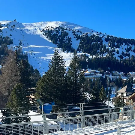 Luxury Double Room, Kitchenette, Games Room And Bar